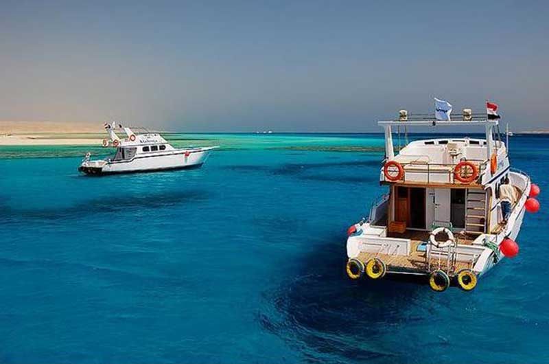 Snorkeling at Mahmya Island from Hurghada