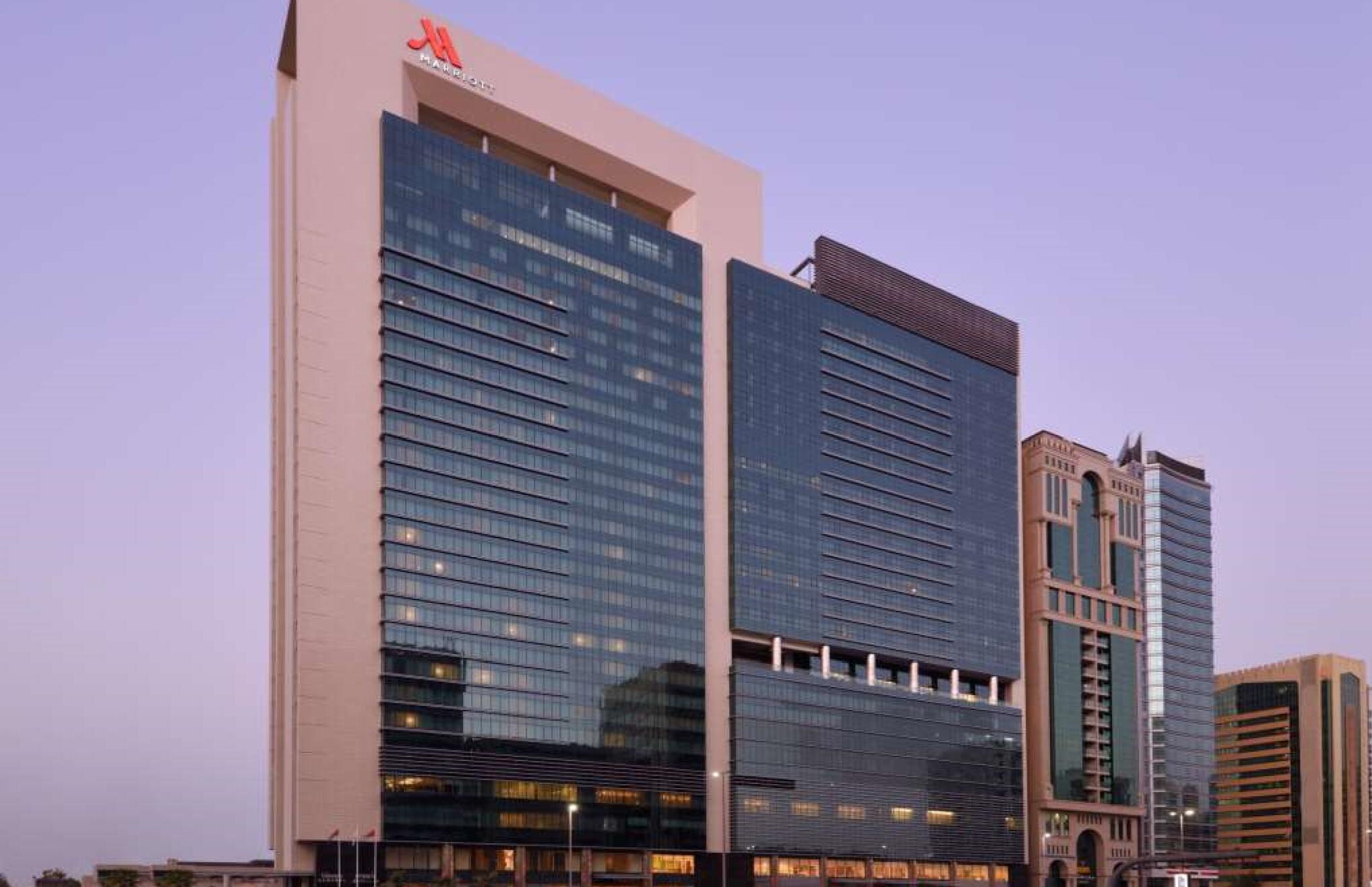 Marriott Downtown Abu Dhbai  5*