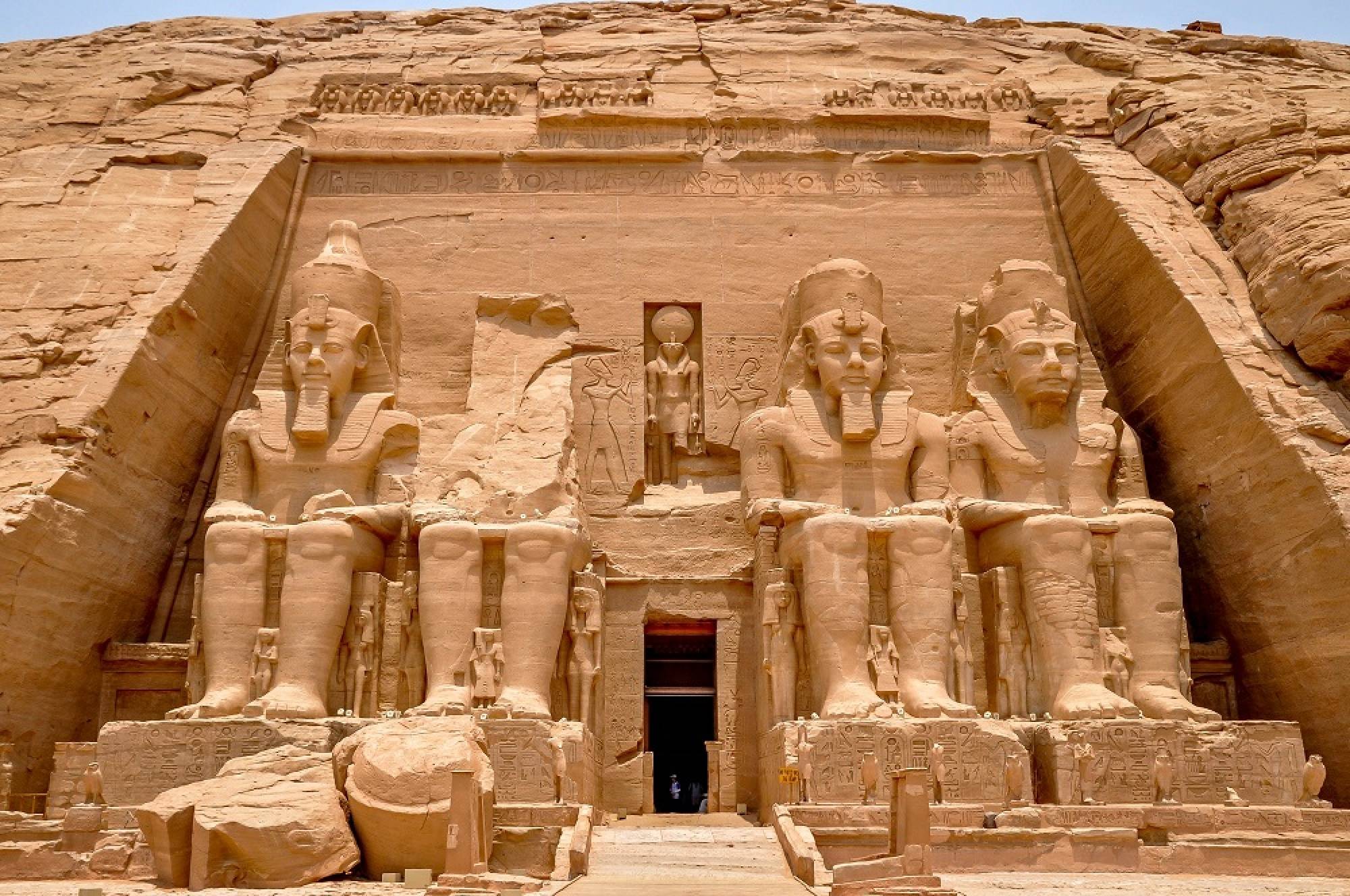 Great recovery and tourist groups flocking to Abu Simbel days before sunrise